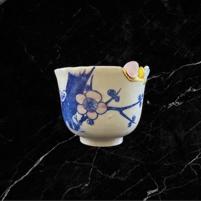 Plum Blossom Pattern Yobitsugi Teacup　梅花柄呼継ぎ湯呑み - KOKO utsuwa