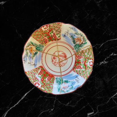 Auspicious pattern Kutani ware Kintsugi plate  縁起物柄九谷焼金継ぎ皿 - KOKO utsuwa