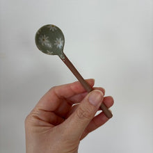 Load image into Gallery viewer, Bunzan Ceramic Spoon -flower-