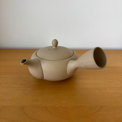 Tokoname White Smoke Kyusu Tea Pot -Flat-