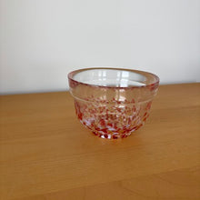 Load image into Gallery viewer, Matsugaoka Glass Bowl -Sumomo Pink-