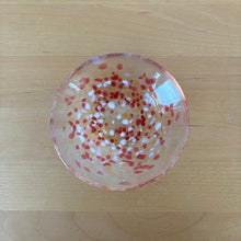 Load image into Gallery viewer, Matsugaoka Glass Plate -Sumomo Pink-
