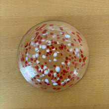 Load image into Gallery viewer, Matsugaoka Glass Plate -Sumomo Pink-