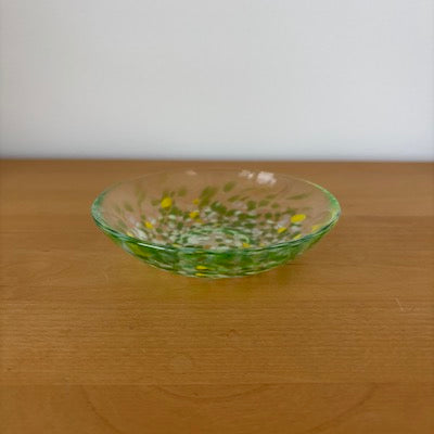Matsugaoka Glass Plate -Wakakusa Green-