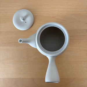 Tokoname White Smoke Kyusu Tea Pot -Round-