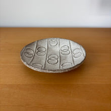 Load image into Gallery viewer, Tatara Plate  -Ring-