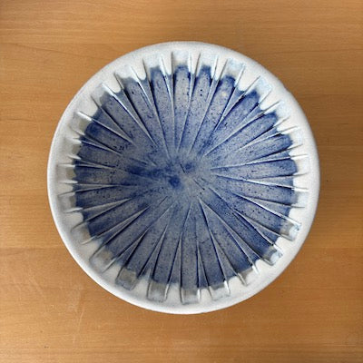 Hyozan Deep Carved Bowl -Fuji-