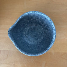 Load image into Gallery viewer, Crackle Glaze Katakuchi Matcha Bowl – Slate Gray