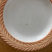 Load image into Gallery viewer, Laurier Rim Small Plate - KOKO utsuwa