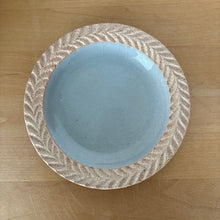 Load image into Gallery viewer, Laurier Rim Small Plate - KOKO utsuwa