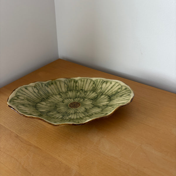Peony Boat-Shaped Platter - KOKO utsuwa