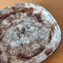 Load image into Gallery viewer, Marushin Decoboco Plate  -Brown-