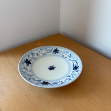 Load image into Gallery viewer, EDITIONS ANNAM plate   -Daphne-