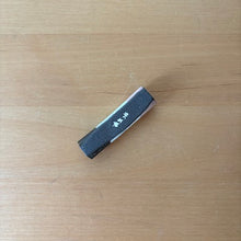 Load image into Gallery viewer, Tombo Chopstick Rest -Colors-