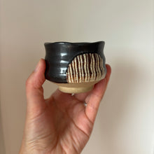 Load image into Gallery viewer, Rokubei  Guinomi Cup  -Black Oribe-