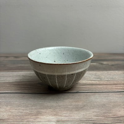 Hyozan Chawan Bowl   Zougan-Tokusa