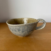 Load image into Gallery viewer, Kitayama Ellipse Mug - KOKO utsuwa