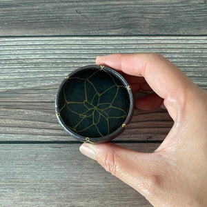 Gold Mesh Katakuchi Sake Serving Cup - KOKO utsuwa