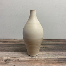 Load image into Gallery viewer, Flower Vase - KOKO utsuwa