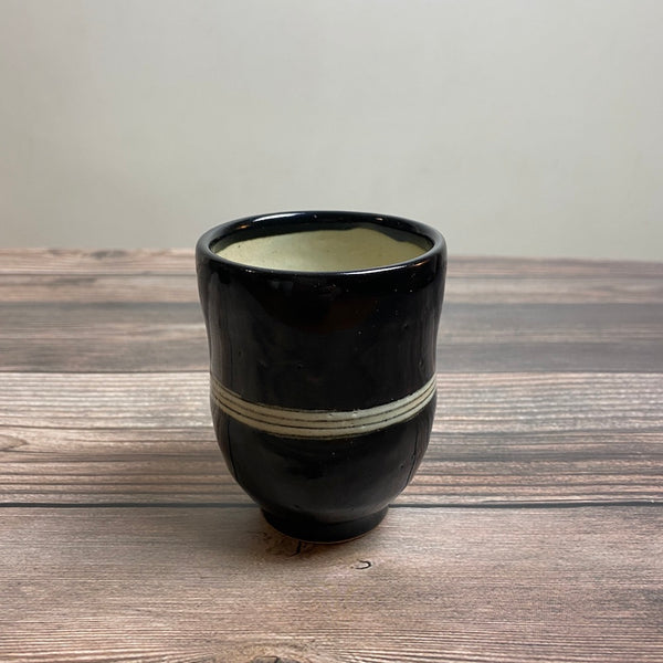 Black Oribe Yunomi Tea Cup - KOKO utsuwa