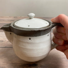 Load image into Gallery viewer, Kohiki Dots Tea Pot - KOKO utsuwa